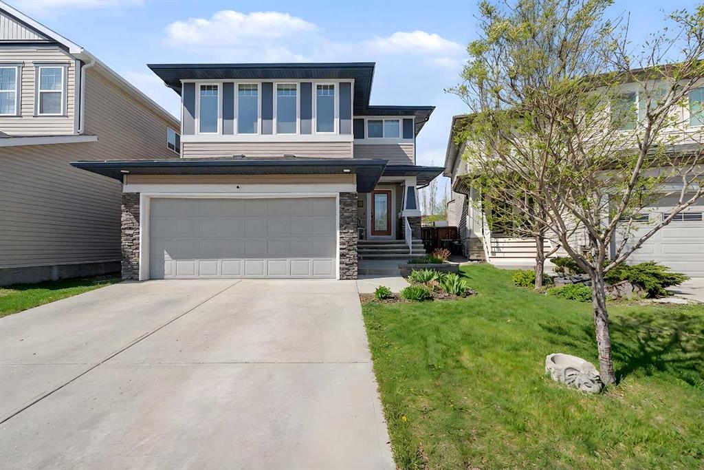Picture of 183 Reunion Grove NW, Airdrie Real Estate Listing