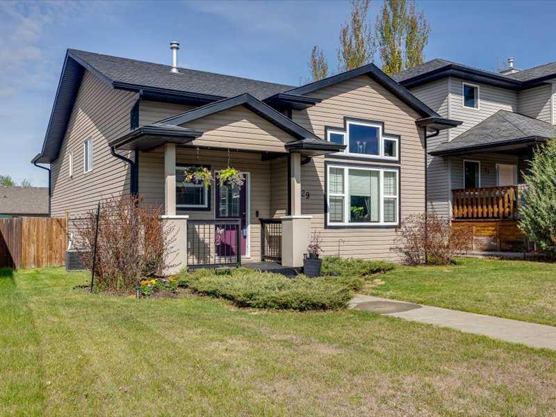 Picture of 29 Rolling Ridge Hills  , Blackfalds Real Estate Listing