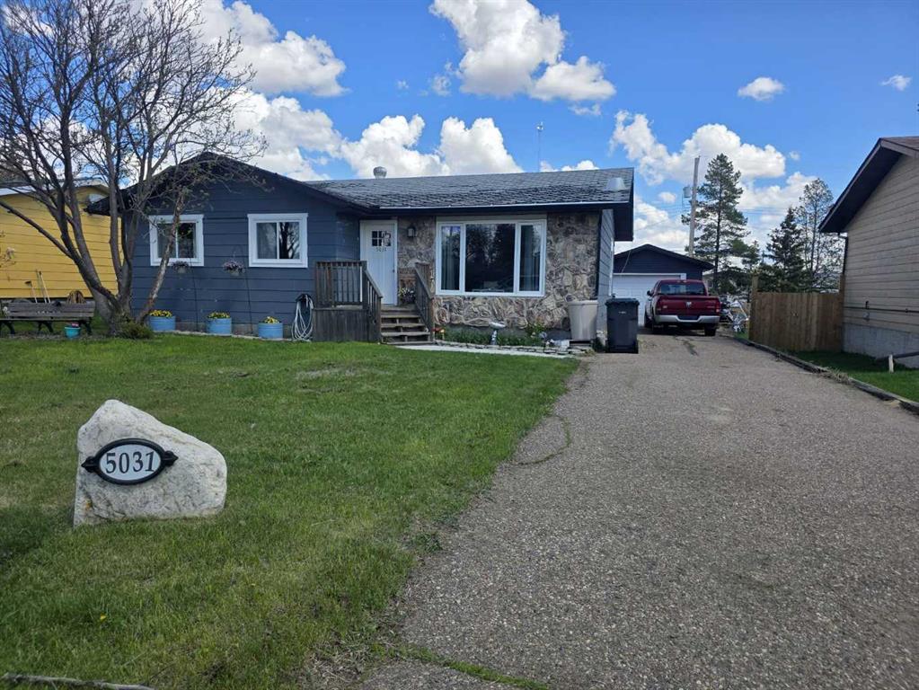 Picture of 5031 51 Street , Islay Real Estate Listing