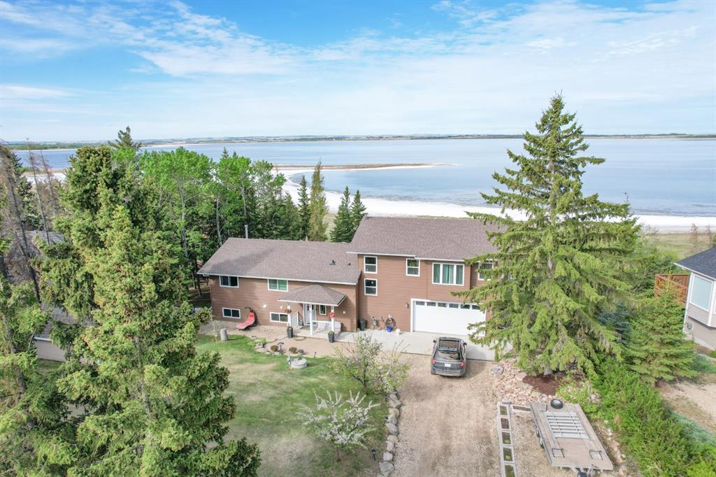 Picture of 642 Cedar Way , Rural Camrose County Real Estate Listing