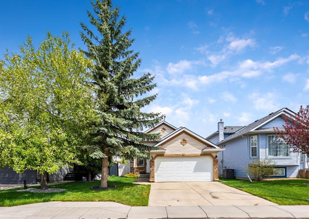 Picture of 142 Coventry View NE, Calgary Real Estate Listing
