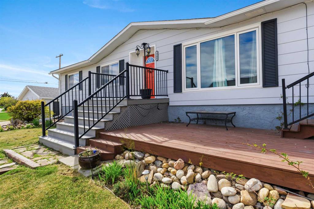 Picture of 4508 45 Street , Mayerthorpe Real Estate Listing