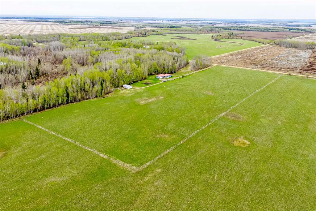Picture of 72338 224 Range , Rural Greenview No. 16, M.D. of Real Estate Listing