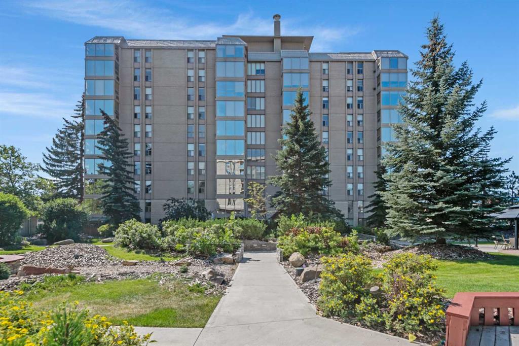 Picture of #903, 4555 Varsity Lane NW, Calgary Real Estate Listing