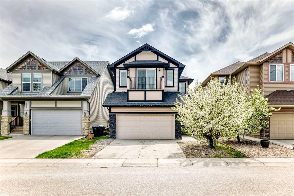 Picture of 196 Cranberry Circle SE, Calgary Real Estate Listing
