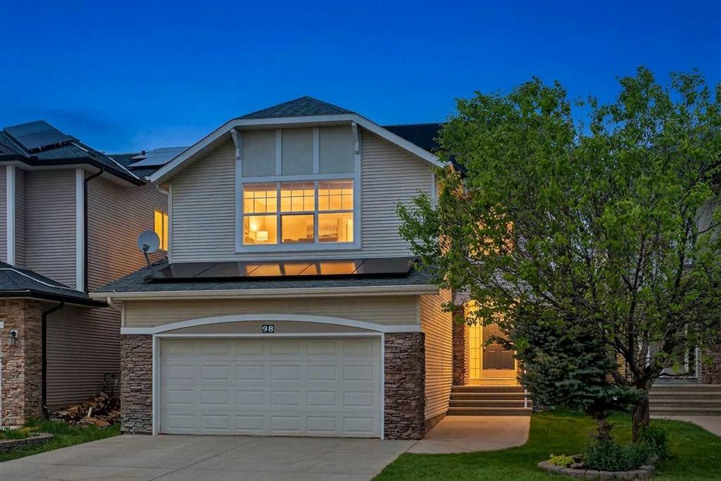 Picture of 98 Cougarstone Close SW, Calgary Real Estate Listing