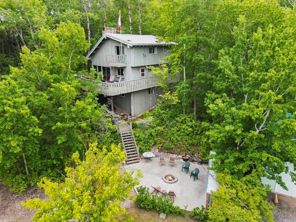 Picture of 5 Shady Drive  , Rochon Sands Real Estate Listing