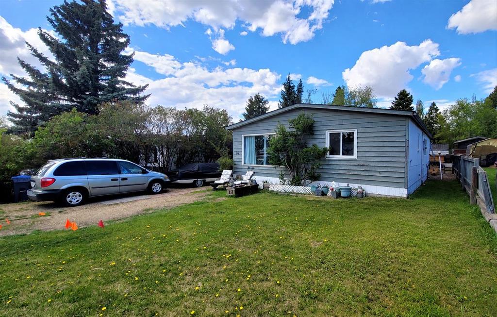 Picture of 74 North Star Drive , Sylvan Lake Real Estate Listing