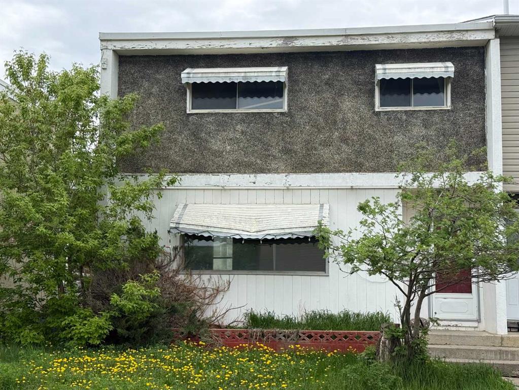 Picture of 9507 89 Avenue , Peace River Real Estate Listing