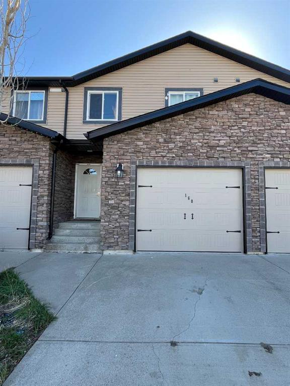 Picture of 168 3 Street , Cardston Real Estate Listing