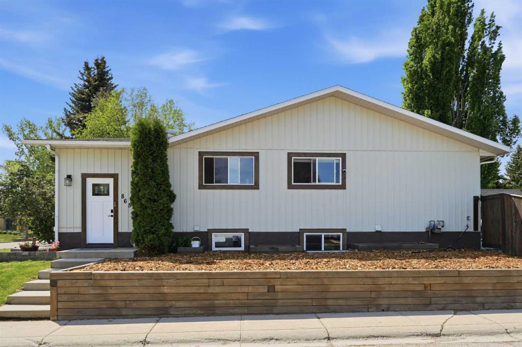 Picture of 865 Queensland Drive SE, Calgary Real Estate Listing