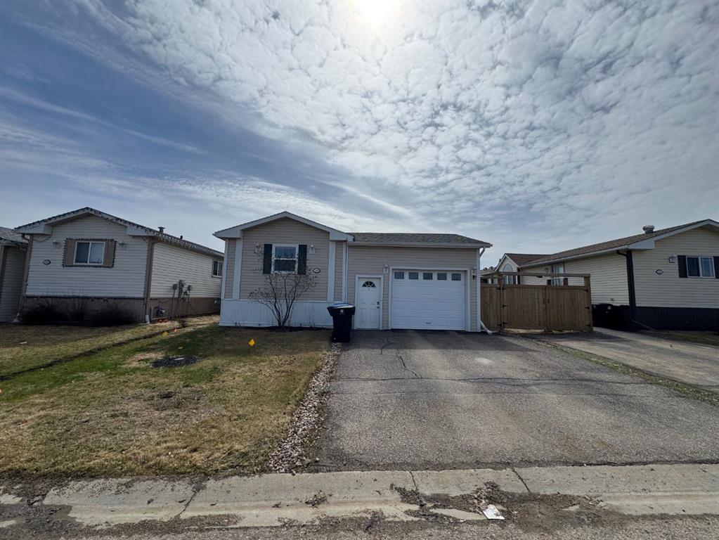 Picture of 208 Mitchell Drive , Fort McMurray Real Estate Listing