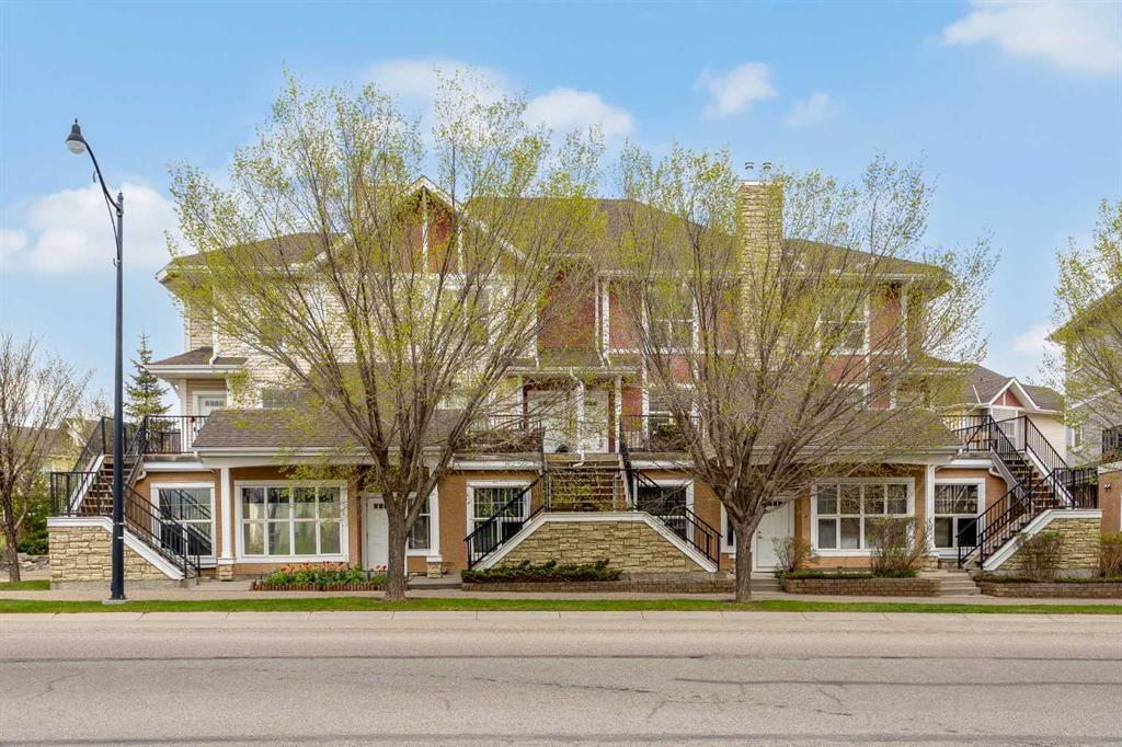 Picture of 768 73 Street SW, Calgary Real Estate Listing