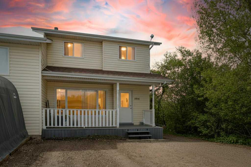 Picture of 1816 26 Avenue , Delburne Real Estate Listing