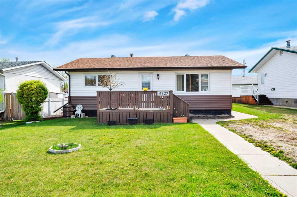 Picture of 4727 48 Street  , Sylvan Lake Real Estate Listing