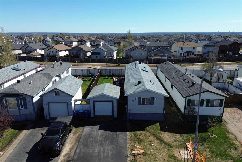 Picture of 117 McKinlay Crescent , Fort McMurray Real Estate Listing