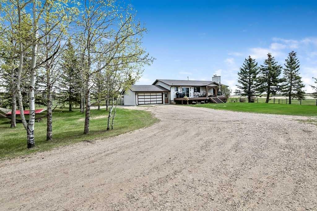 Picture of 42239 Weedon Trail , Rural Rocky View County Real Estate Listing