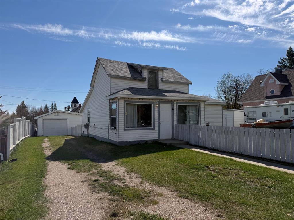 Picture of 118 1 Street W, St. Walburg Real Estate Listing