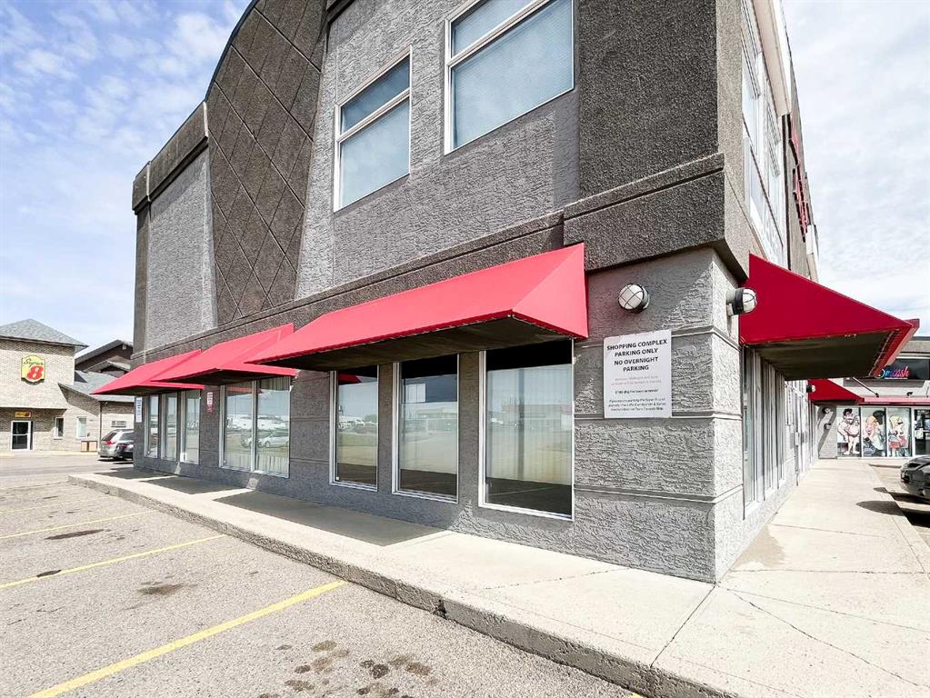 Picture of 101, 1290 Trans Canada Way SE, Medicine Hat Real Estate Listing