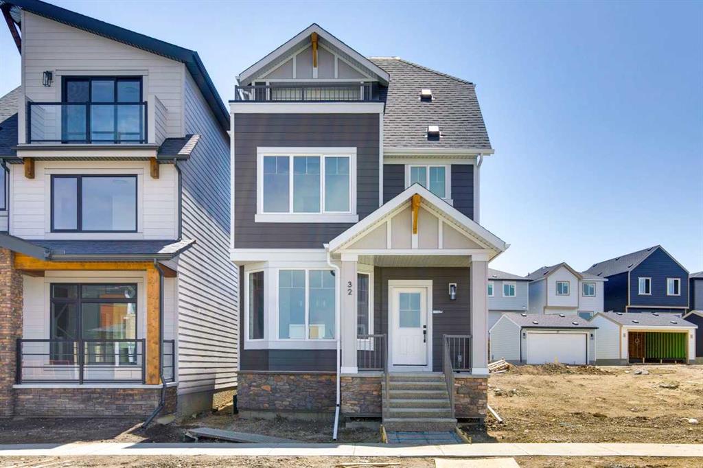 Picture of 32 Bluerock Terrace SW, Calgary Real Estate Listing