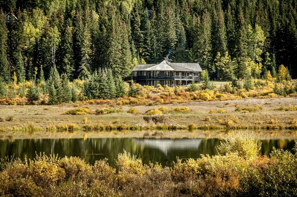 Picture of 1 Moose Hollow , Rural Foothills County Real Estate Listing