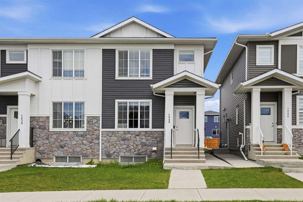 Picture of 1240 Cornerstone Way NE, Calgary Real Estate Listing