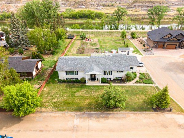 Picture of 463 3 Avenue , Drumheller Real Estate Listing