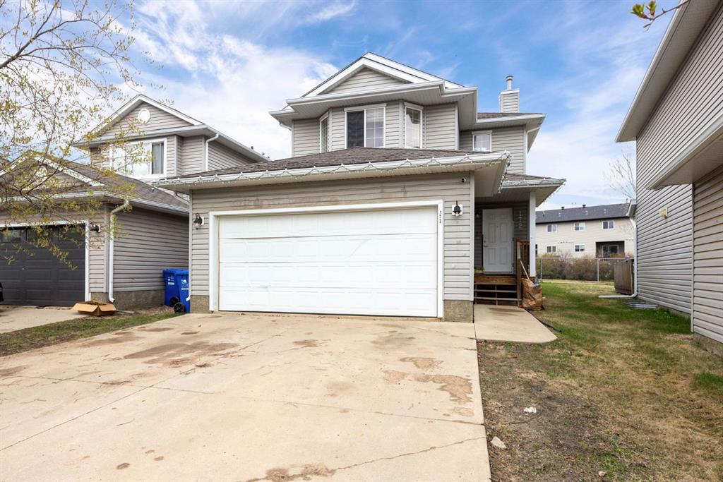 Picture of 172 Cinnamon Street , Fort McMurray Real Estate Listing