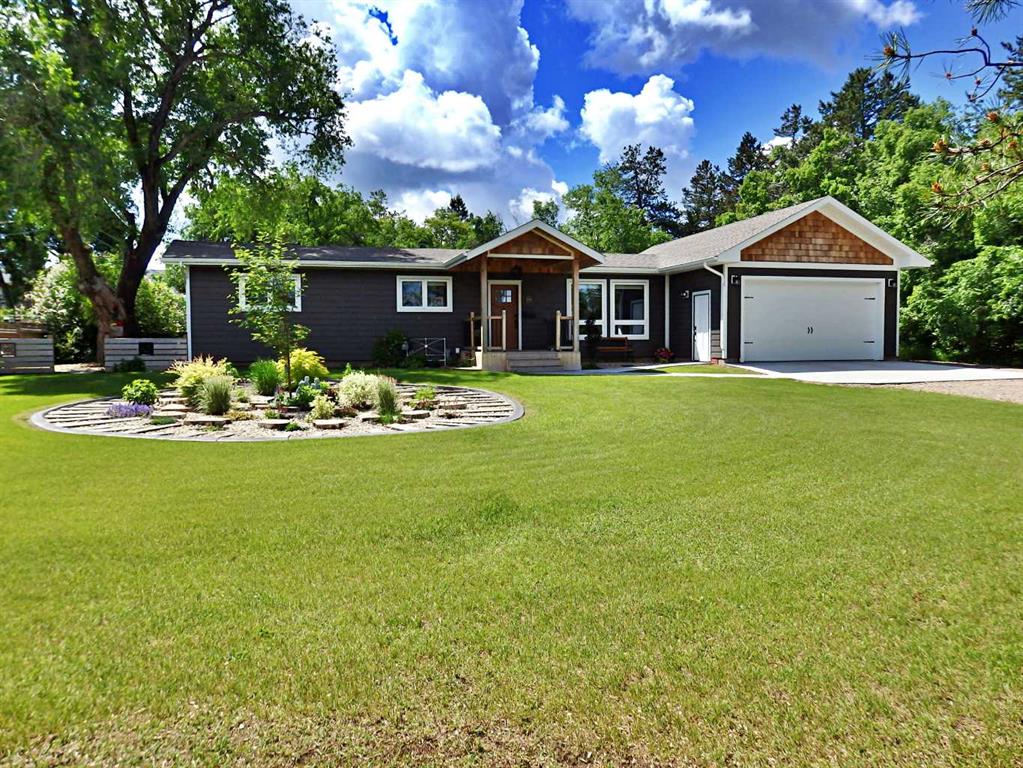 Picture of 6019 52 Avenue , Vermilion Real Estate Listing