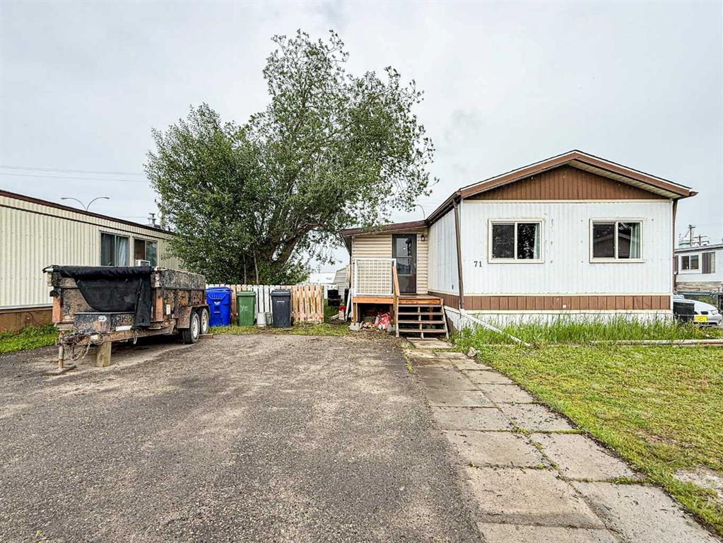 Picture of 71, 5800 46 Street , Olds Real Estate Listing