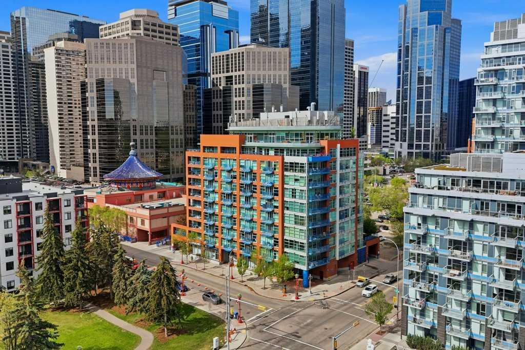 Picture of 606, 205 Riverfront Avenue SW, Calgary Real Estate Listing