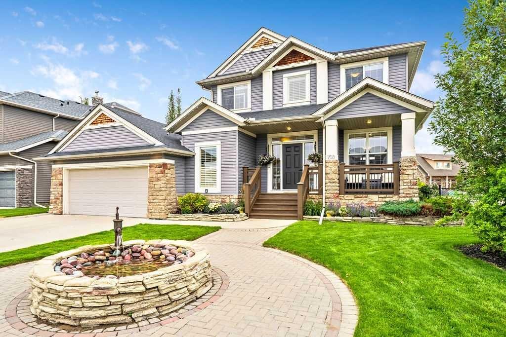 Picture of 703 Boulder Creek Drive SE, Langdon Real Estate Listing