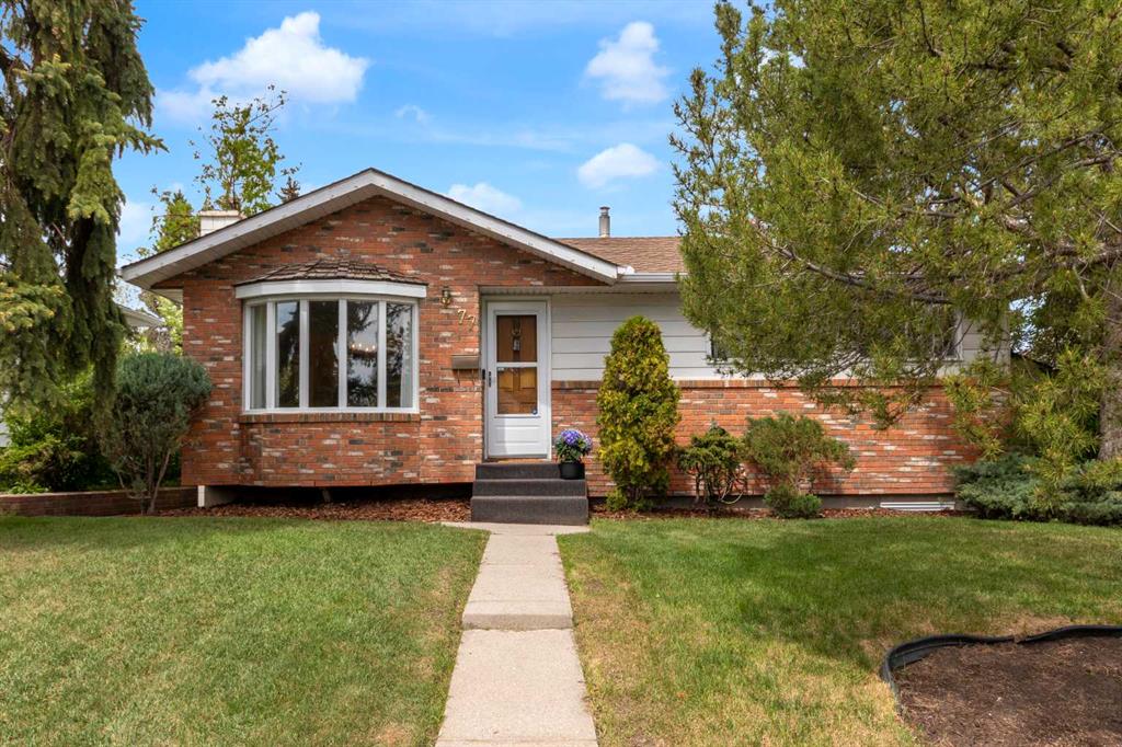 Picture of 77 Hogarth Crescent SW, Calgary Real Estate Listing