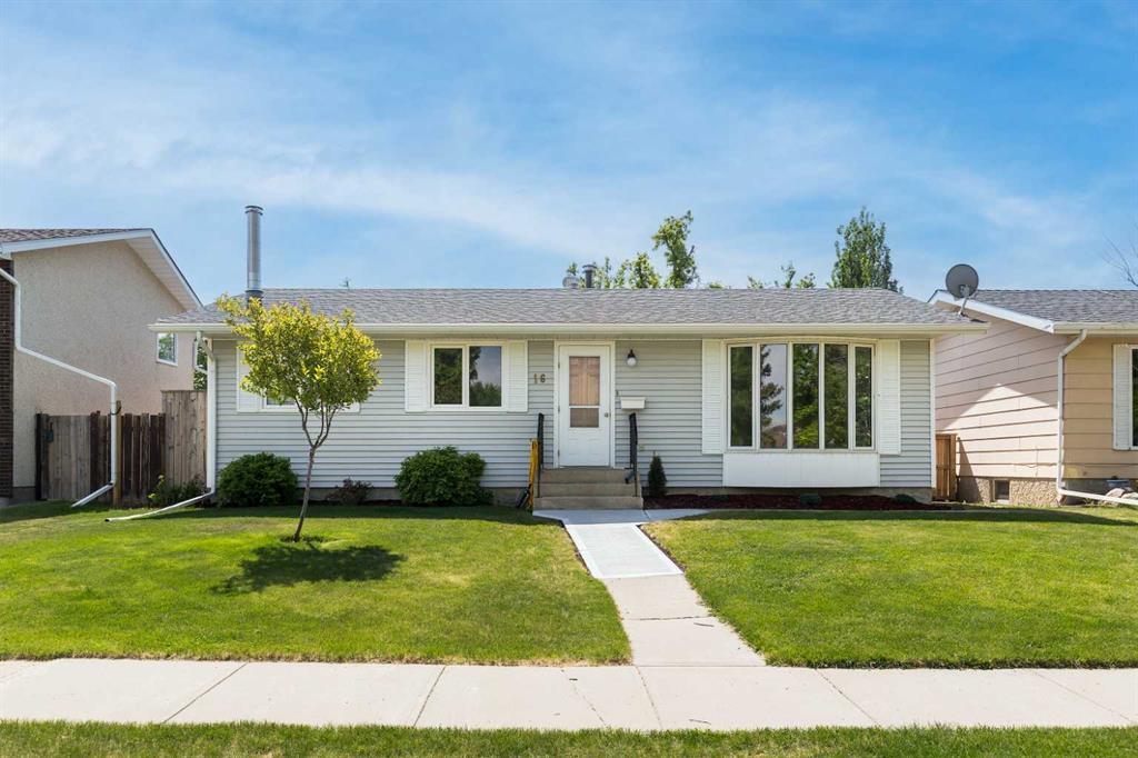 Picture of 16 Simon Fraser Boulevard W, Lethbridge Real Estate Listing
