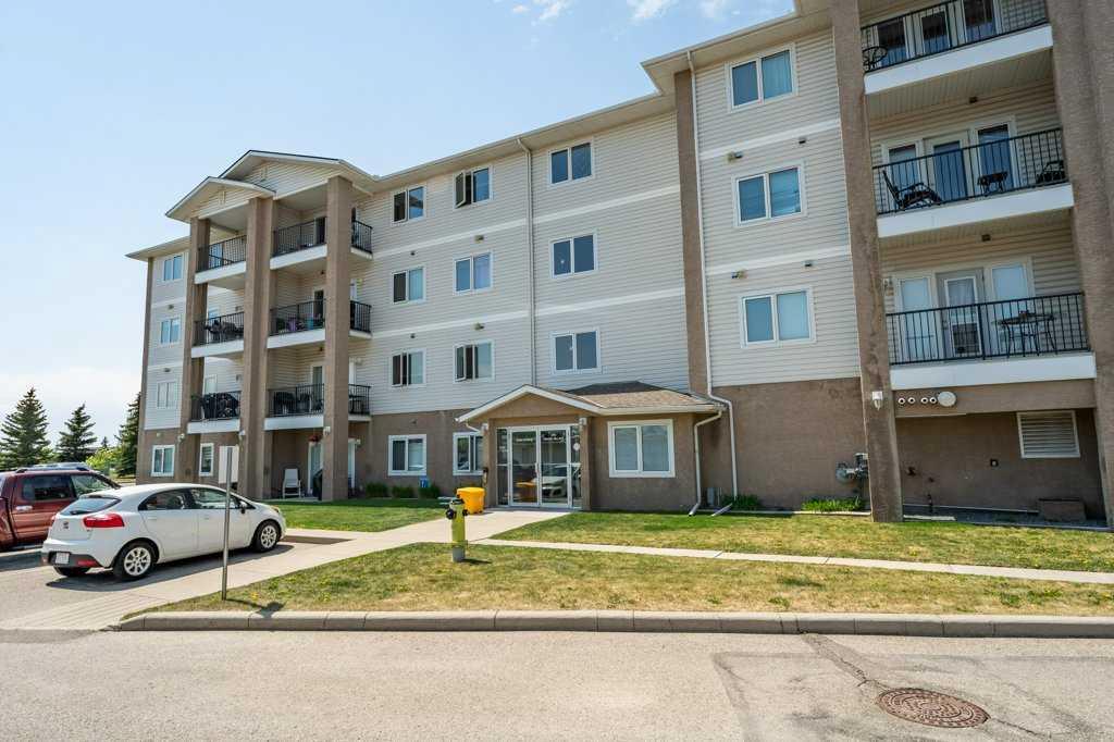 Picture of 303, 300 Edwards Way NW, Airdrie Real Estate Listing