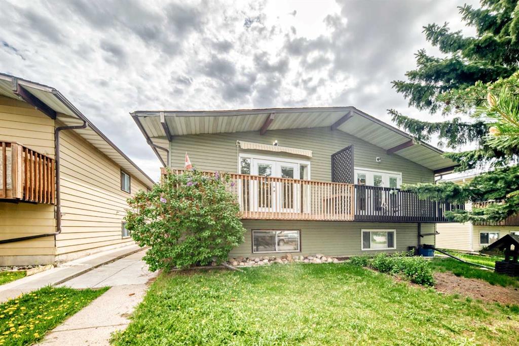 Picture of 112 Albert Street SE, Airdrie Real Estate Listing