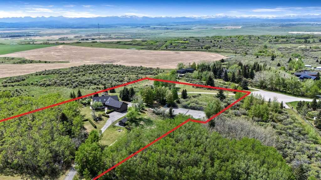 Picture of 251018 Tower Ridge Estates , Rural Rocky View County Real Estate Listing