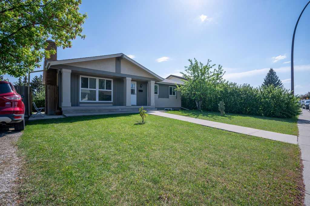 Picture of 139 Maitland Road NE, Calgary Real Estate Listing