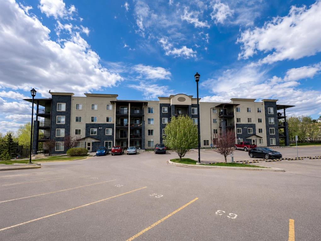 Picture of 3108, 625 Glenbow Drive , Cochrane Real Estate Listing