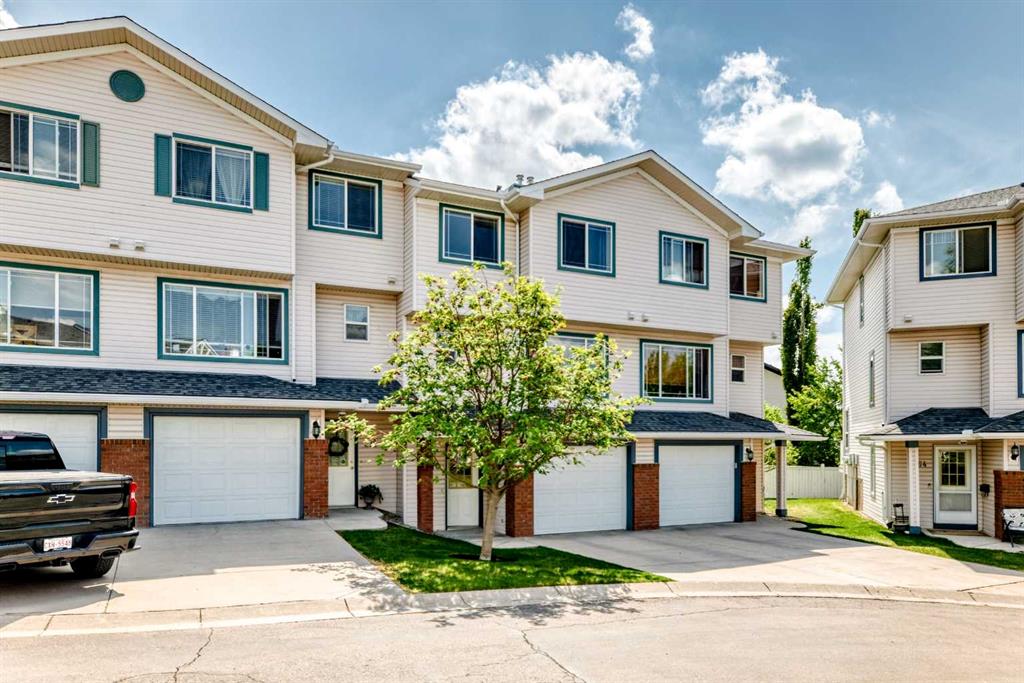 Picture of 270 Rocky Ridge Court NW, Calgary Real Estate Listing