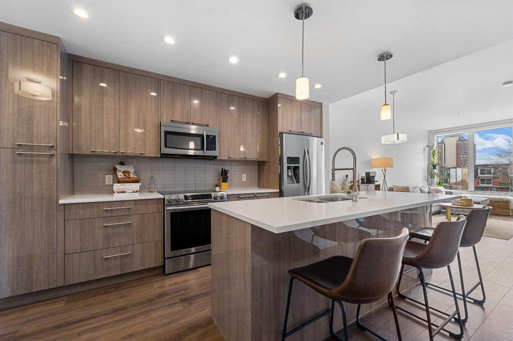 Picture of 307, 317 22 Avenue SW, Calgary Real Estate Listing