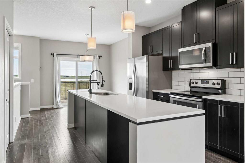 Picture of 120 Copperstone Villas SE, Calgary Real Estate Listing