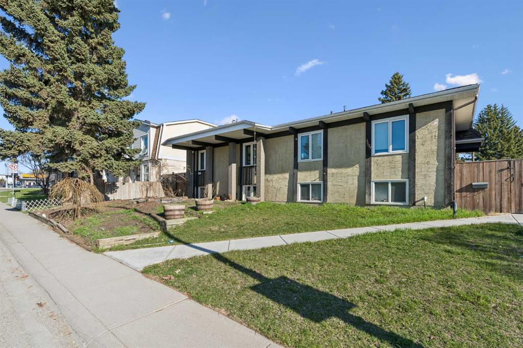 Picture of 11175 Sacramento Drive SW, Calgary Real Estate Listing