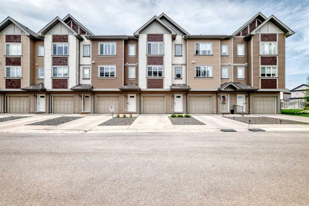 Picture of 205 Copperpond Row SE, Calgary Real Estate Listing