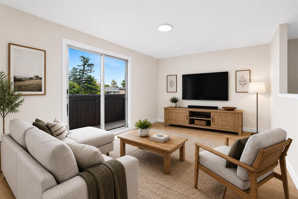 Picture of 4, 1701 48 Street SE, Calgary Real Estate Listing
