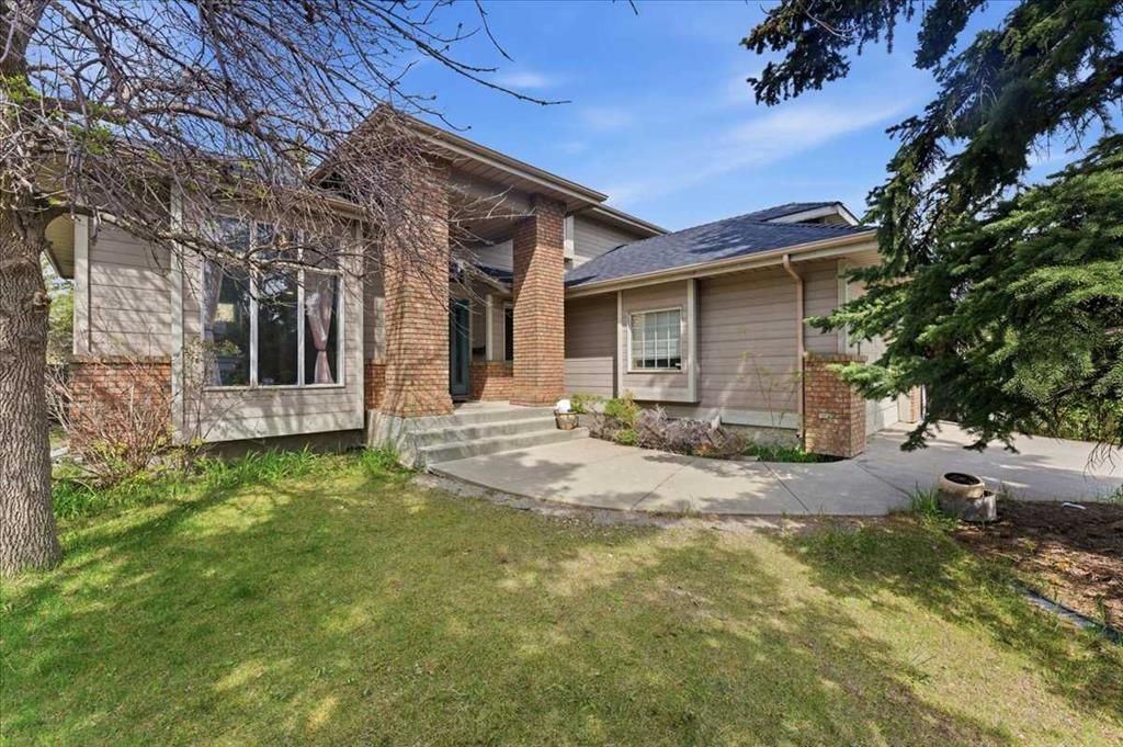 Picture of 13919 Evergreen Street SW, Calgary Real Estate Listing