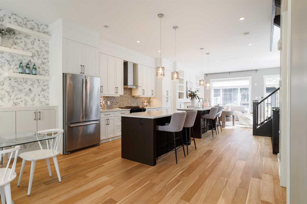 Picture of 423 23 Avenue NW, Calgary Real Estate Listing