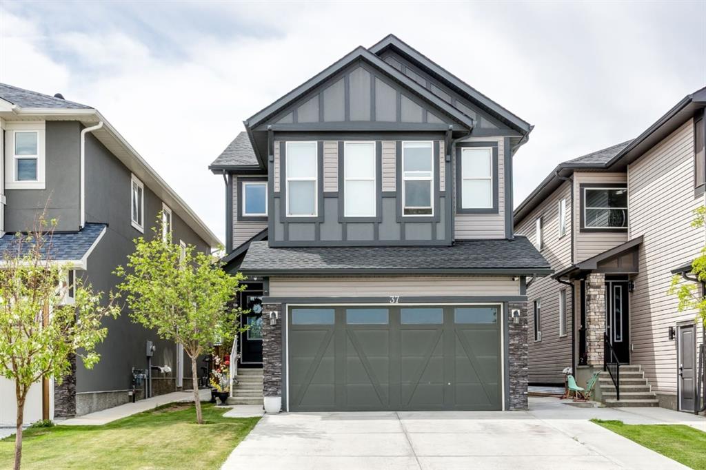 Picture of 37 Savanna Heath NE, Calgary Real Estate Listing