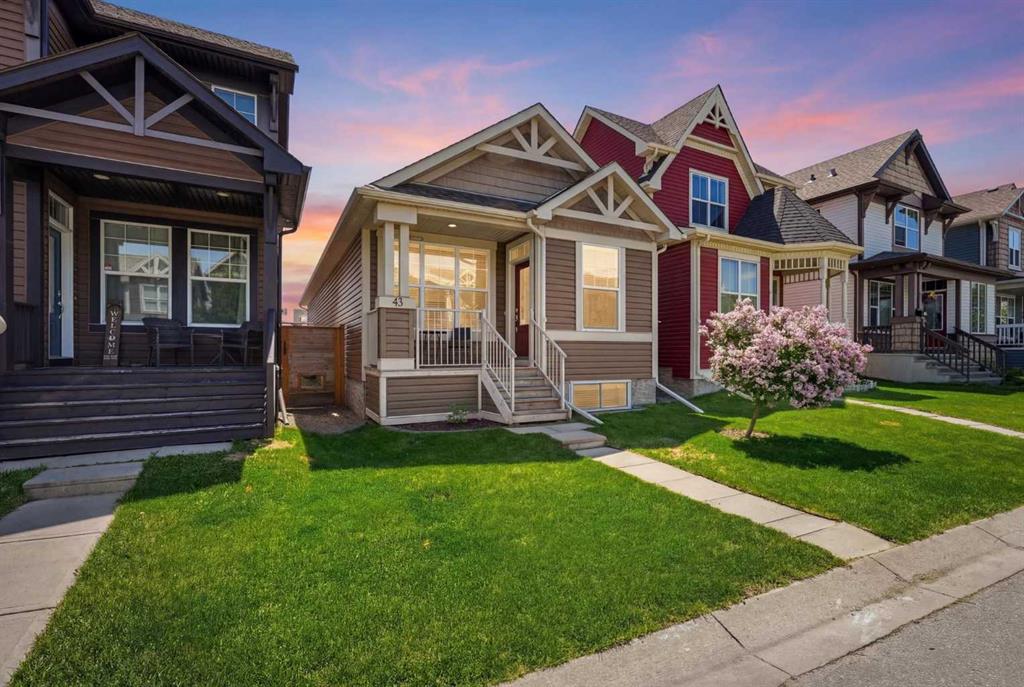 Picture of 43 Auburn Bay Crescent SE, Calgary Real Estate Listing