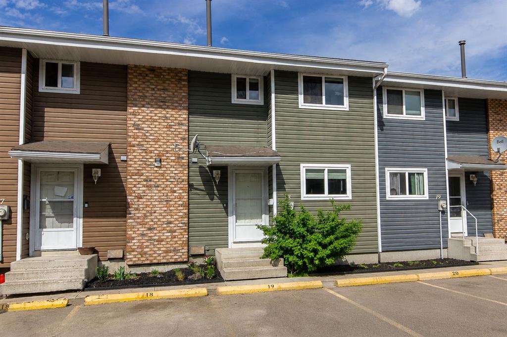 Picture of 18, 5806 61 Street , Red Deer Real Estate Listing